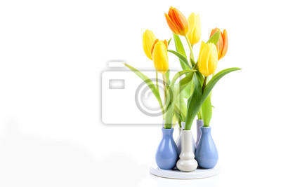 Detail Tulpen Und Osterglocken In Eine Vase Nomer 11