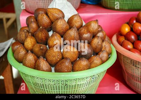 Detail Gambar Buah Salak Bali Nomer 13