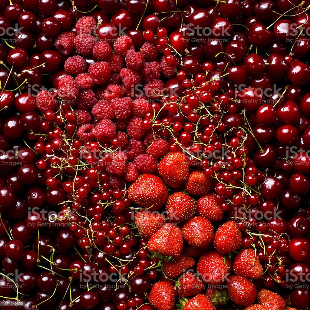 Detail Gambar Buah Yang Berwarna Merah Nomer 44