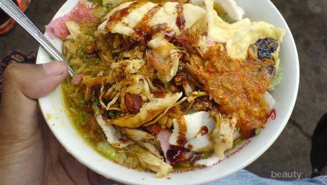 Detail Gambar Bubur Ayam Di Mangkok Nomer 36