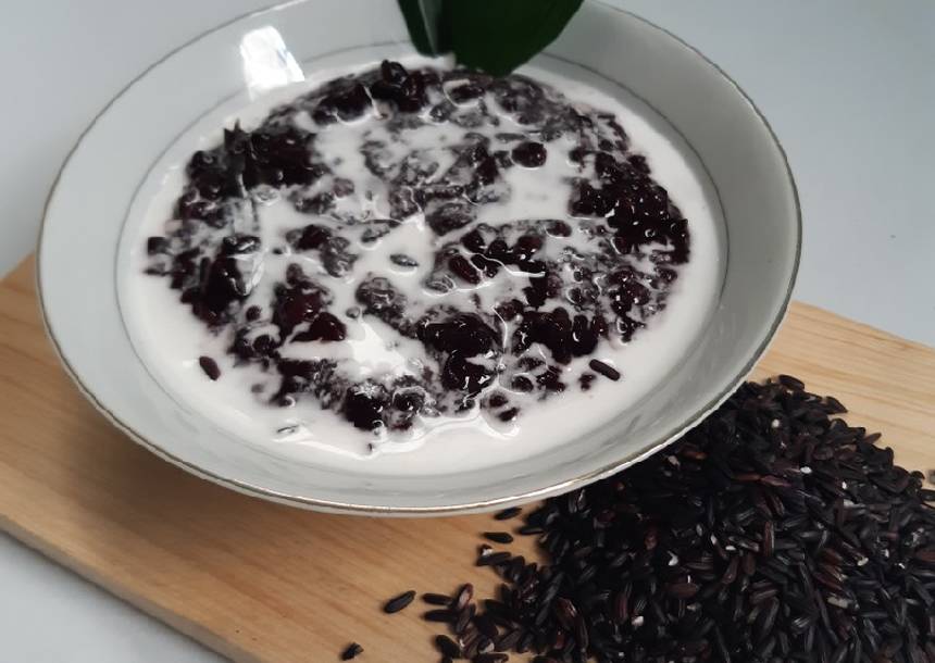 Detail Gambar Bubur Ketan Hitam Nomer 31