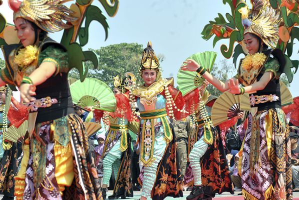 Detail Gambar Budaya Daerah Nomer 26