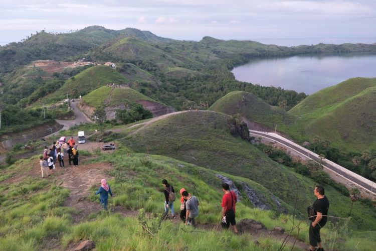 Detail Gambar Bukit Cinta Labuan Bajo Nomer 5