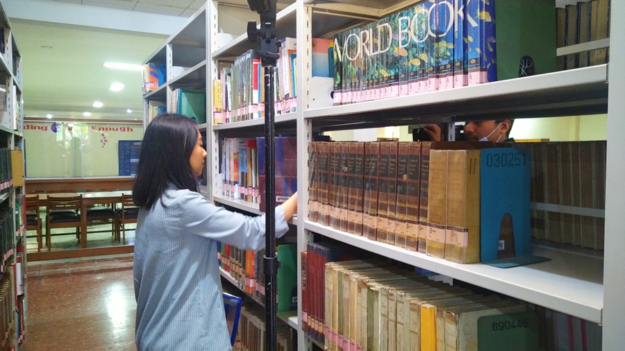 Detail Gambar Buku Di Perpustakaan Nomer 35