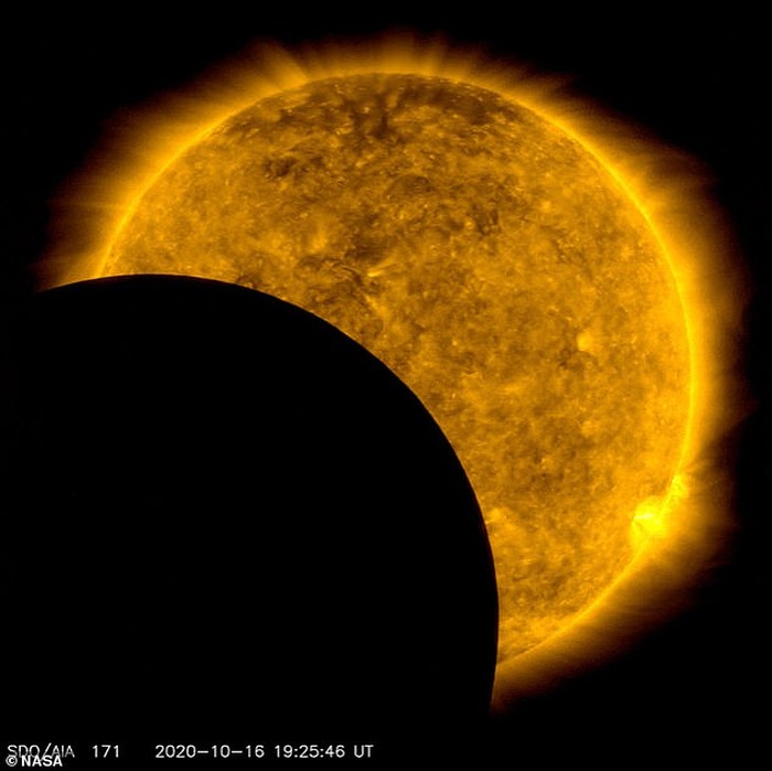 Detail Gambar Bulan Dan Matahari Nomer 5