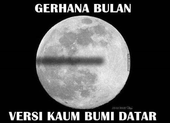 Detail Gambar Bulan Lucu Nomer 28