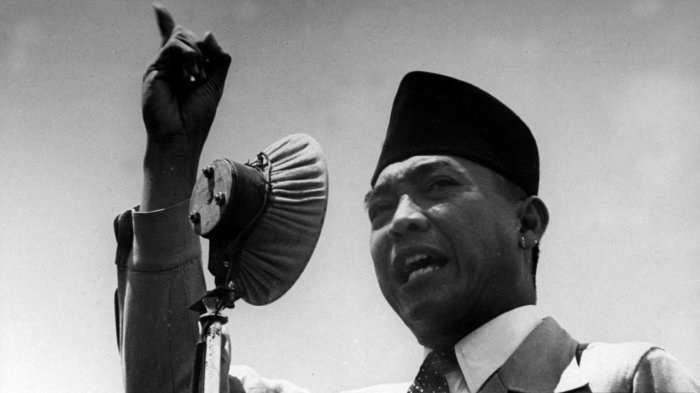 Detail Gambar Bung Karno Berwarna Nomer 41