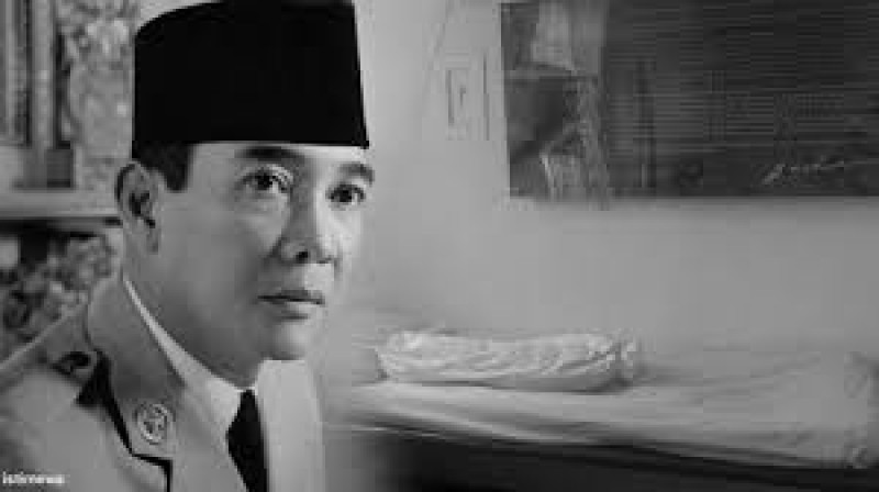 Detail Gambar Bung Karno Hitam Putih Nomer 23