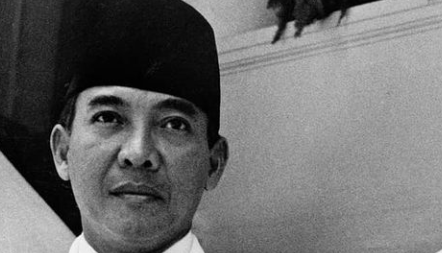 Detail Gambar Bung Karno Hitam Putih Nomer 45