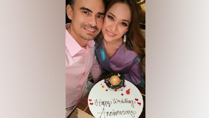 Detail Gambar Bunga Citra Lestari Dan Ashraf Sinclair Nomer 38