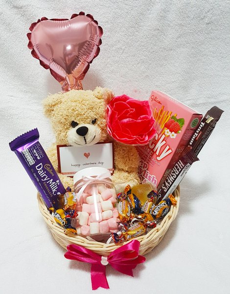 Detail Gambar Bunga Coklat Boneka Valentine Nomer 43