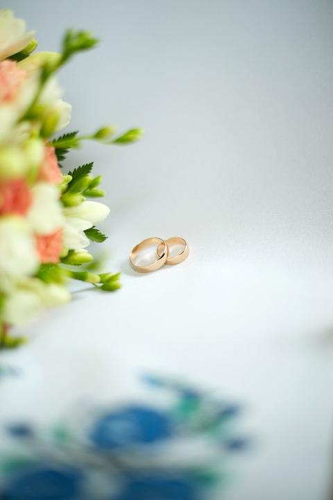 Detail Gambar Bunga Dan Cincin Pernikahan Nomer 55