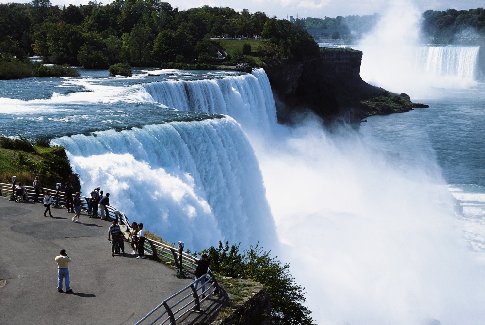 Detail Air Terjun Di Amerika Utara Nomer 8