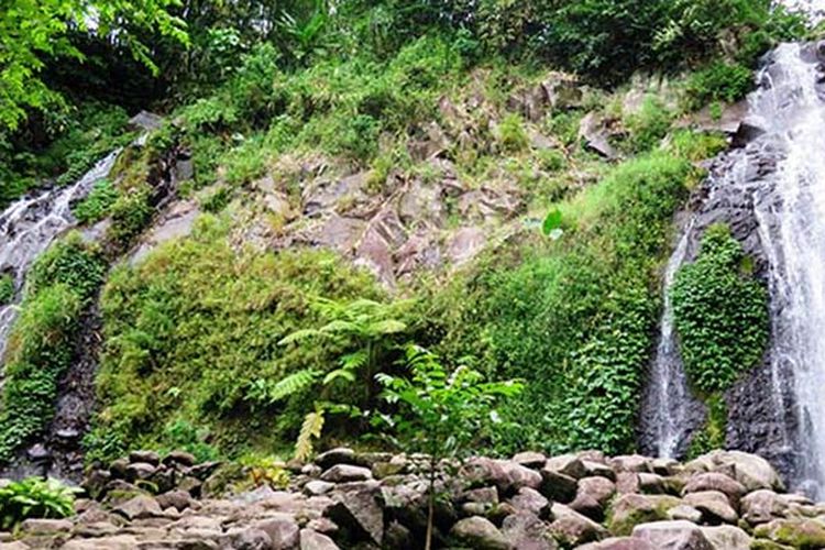 Detail Air Terjun Pengantin Ngawi Nomer 16