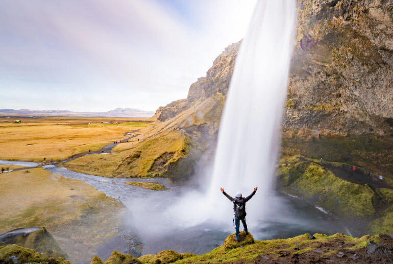 Detail Air Terjun Seljalandsfoss Di Islandia Nomer 20