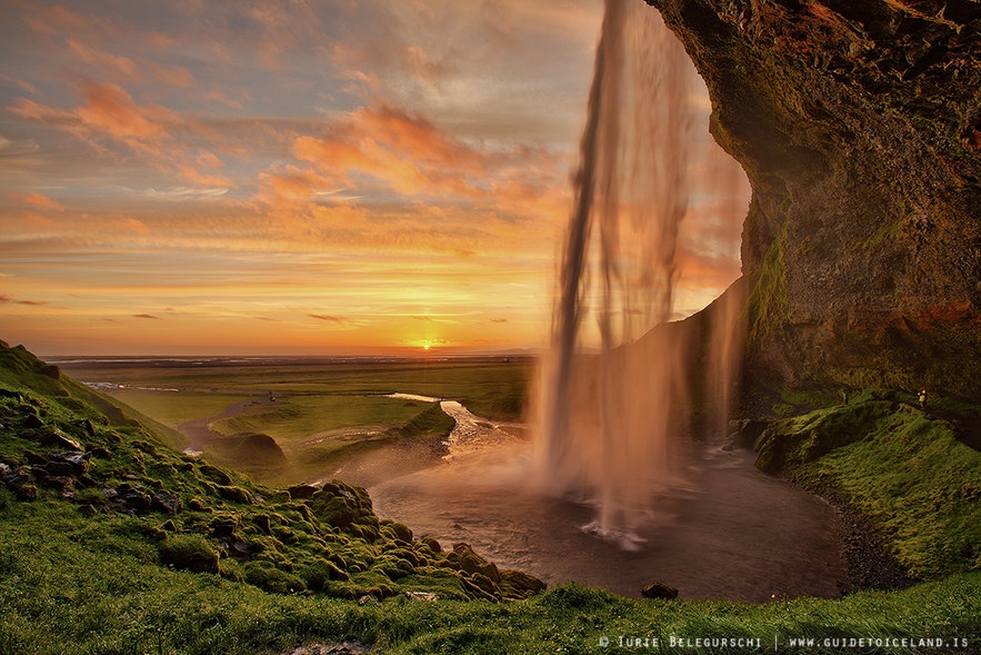 Detail Air Terjun Seljalandsfoss Di Islandia Nomer 26