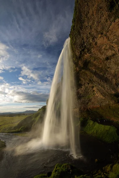 Detail Air Terjun Seljalandsfoss Di Islandia Nomer 27