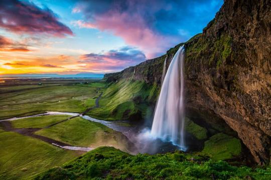 Detail Air Terjun Seljalandsfoss Di Islandia Nomer 5