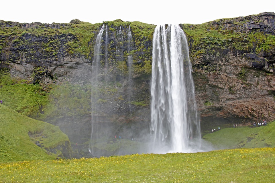 Detail Air Terjun Seljalandsfoss Di Islandia Nomer 8