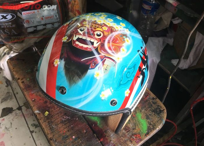 Detail Airbrush Helm Keren Nomer 48