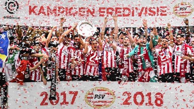 Detail Ajax Psv Eindhoven Nomer 34