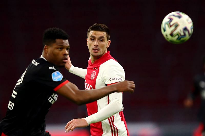 Detail Ajax Psv Eindhoven Nomer 10