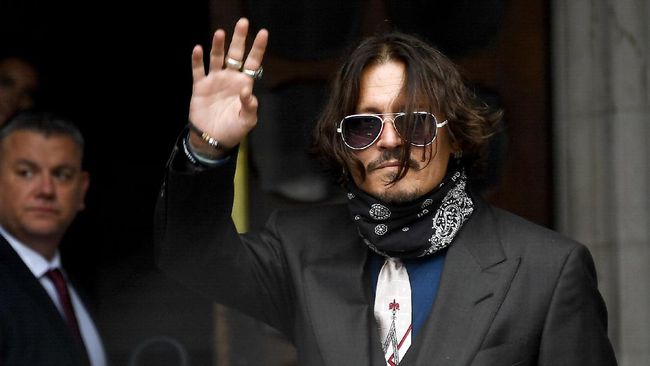 Detail Aktor Johnny Depp Nomer 26