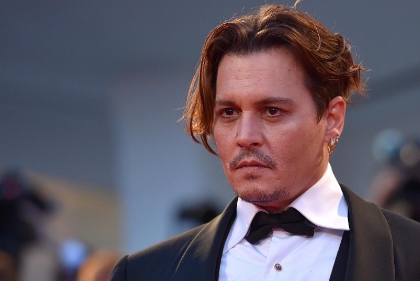 Detail Aktor Johnny Depp Nomer 30