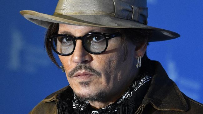 Detail Aktor Johnny Depp Nomer 31