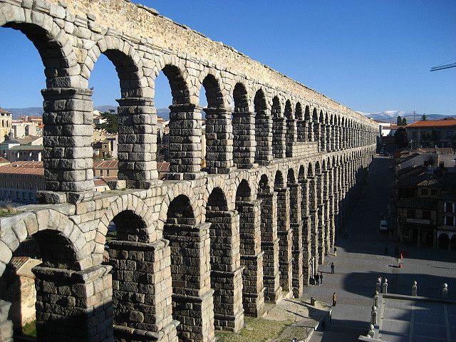 Detail Akuaduk Segovia 2 Nomer 12