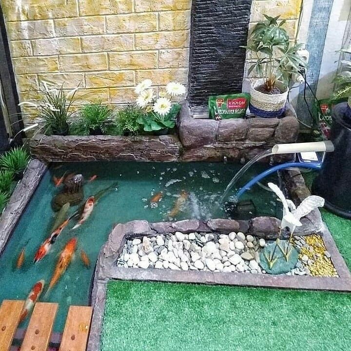 Detail Akuarium Di Depan Rumah Nomer 2