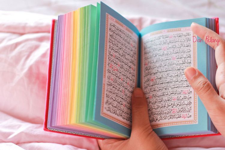 Detail Al Quran Warna Biru Nomer 27