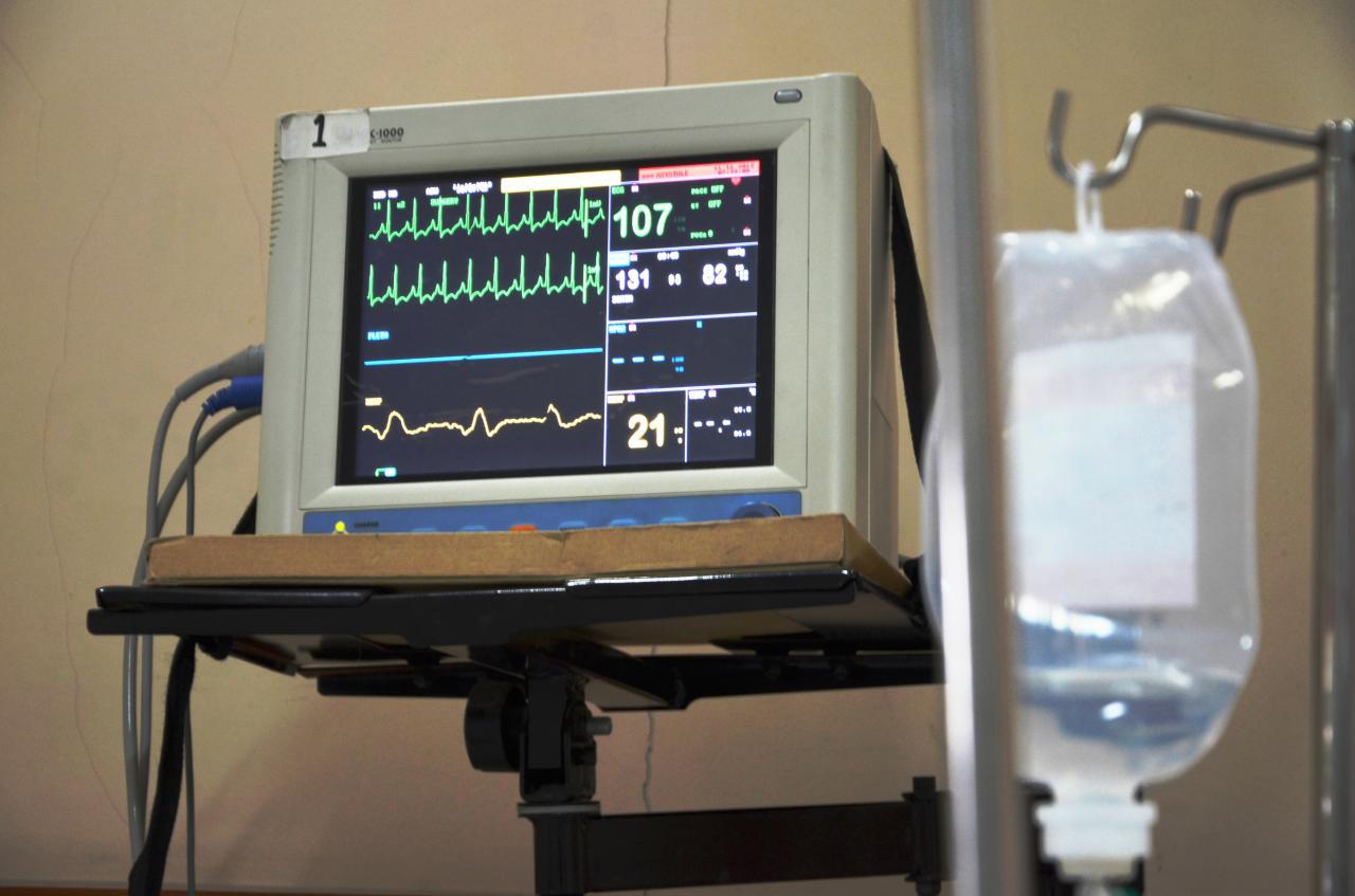 Detail Alat Pendeteksi Detak Jantung Di Rumah Sakit Nomer 45