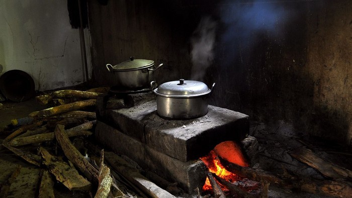 Detail Alat Rumah Tangga Tradisional Dan Modern Nomer 23