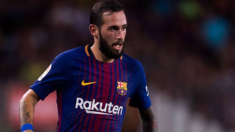 Detail Aleix Vidal Fc Barcelona Nomer 22