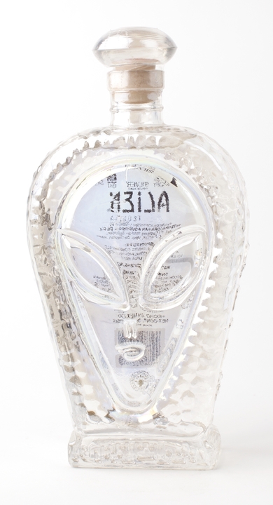 Detail Alien Tequila Bottle Nomer 11