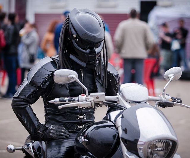 Detail Alien Vs Predator Bike Helmet Nomer 8