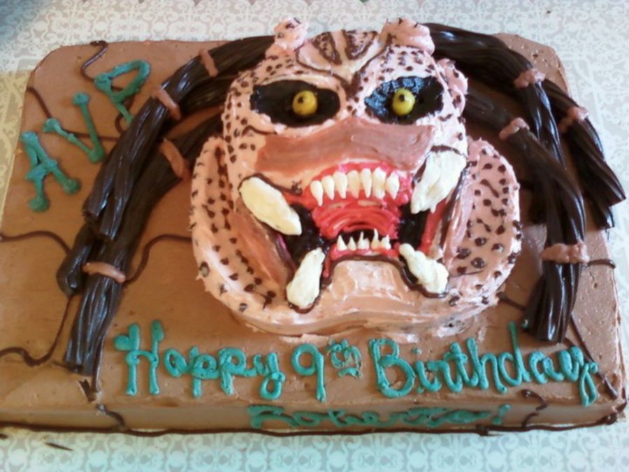 Detail Alien Vs Predator Birthday Cake Nomer 20