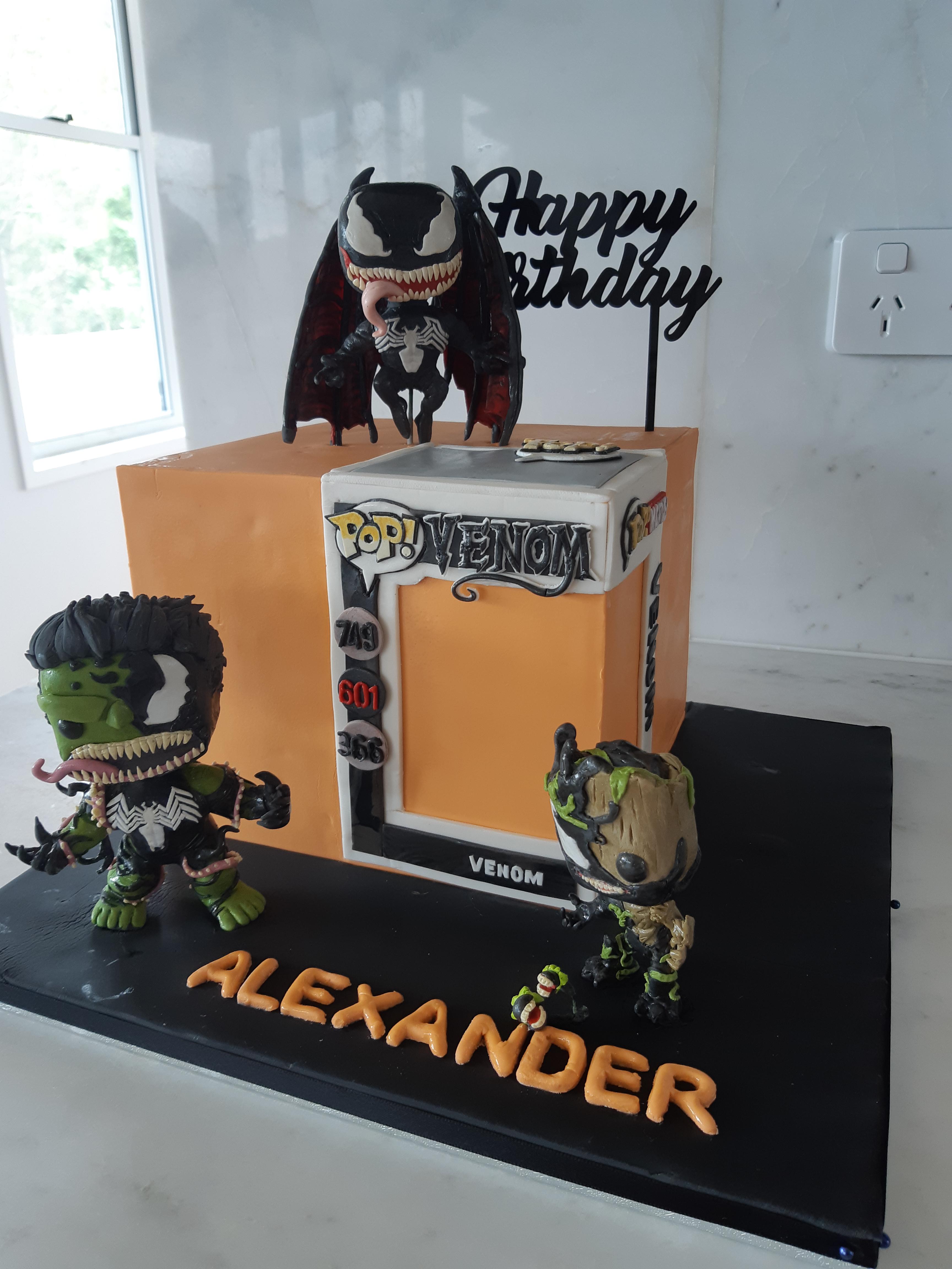 Detail Alien Vs Predator Birthday Cake Nomer 38