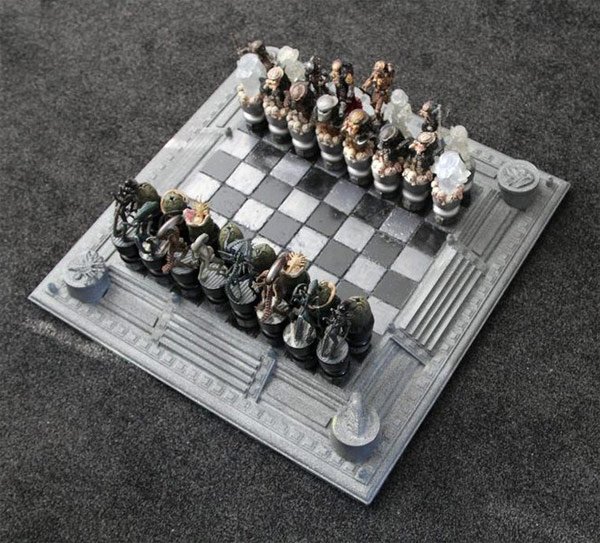 Detail Alien Vs Predator Chess Set Nomer 5