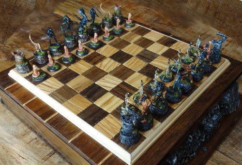 Detail Alien Vs Predator Chess Set Nomer 43