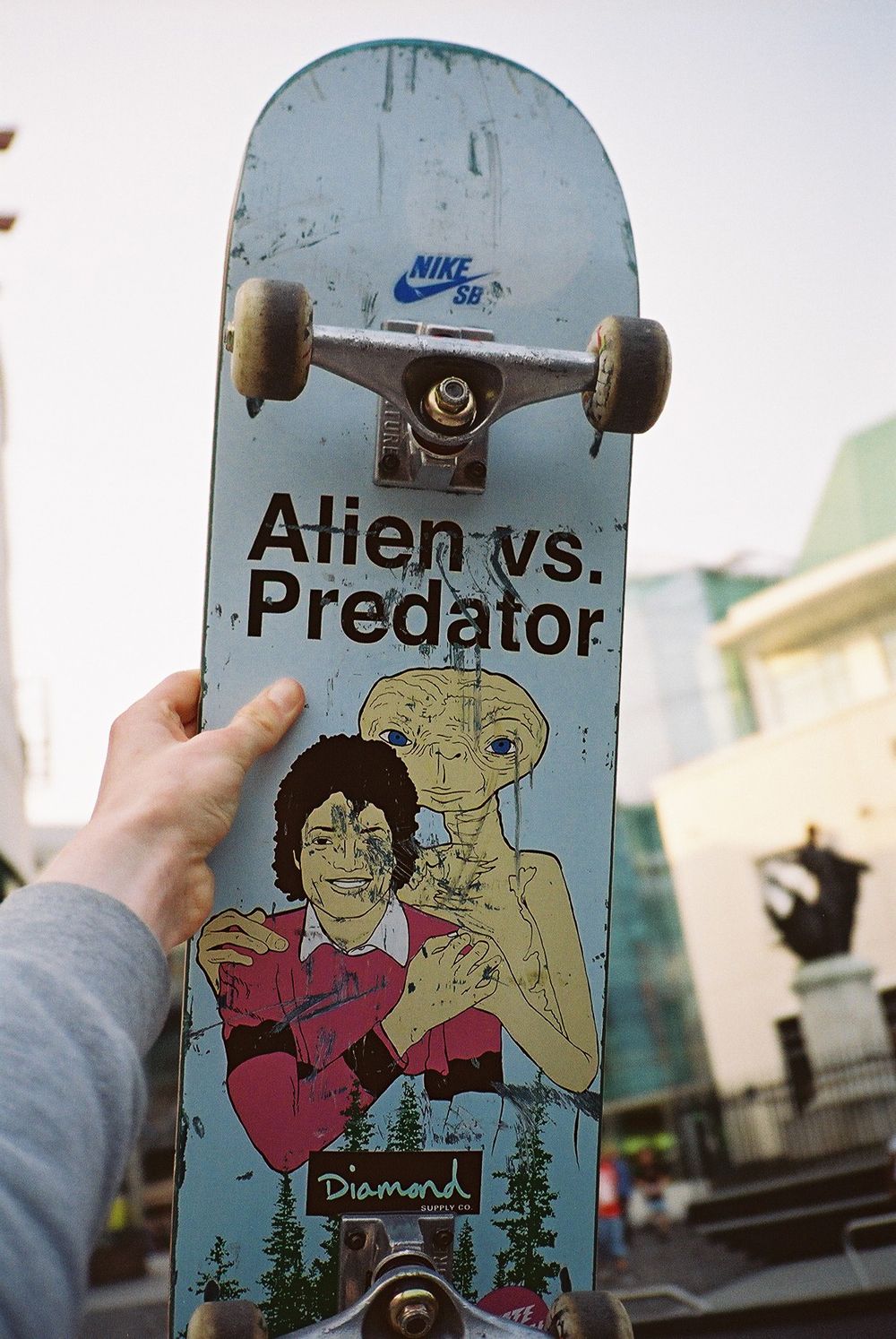 Detail Alien Vs Predator Skateboard Nomer 17