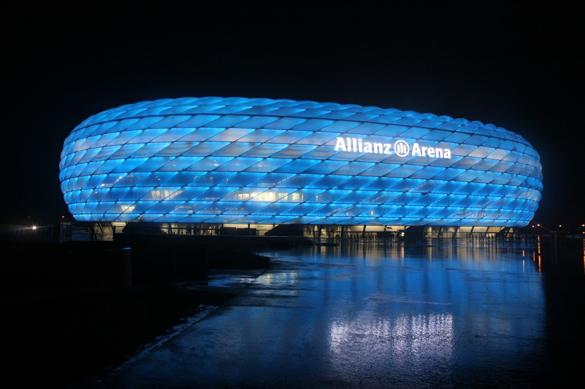 Detail Allianz Stadium Bayern Munich Nomer 28