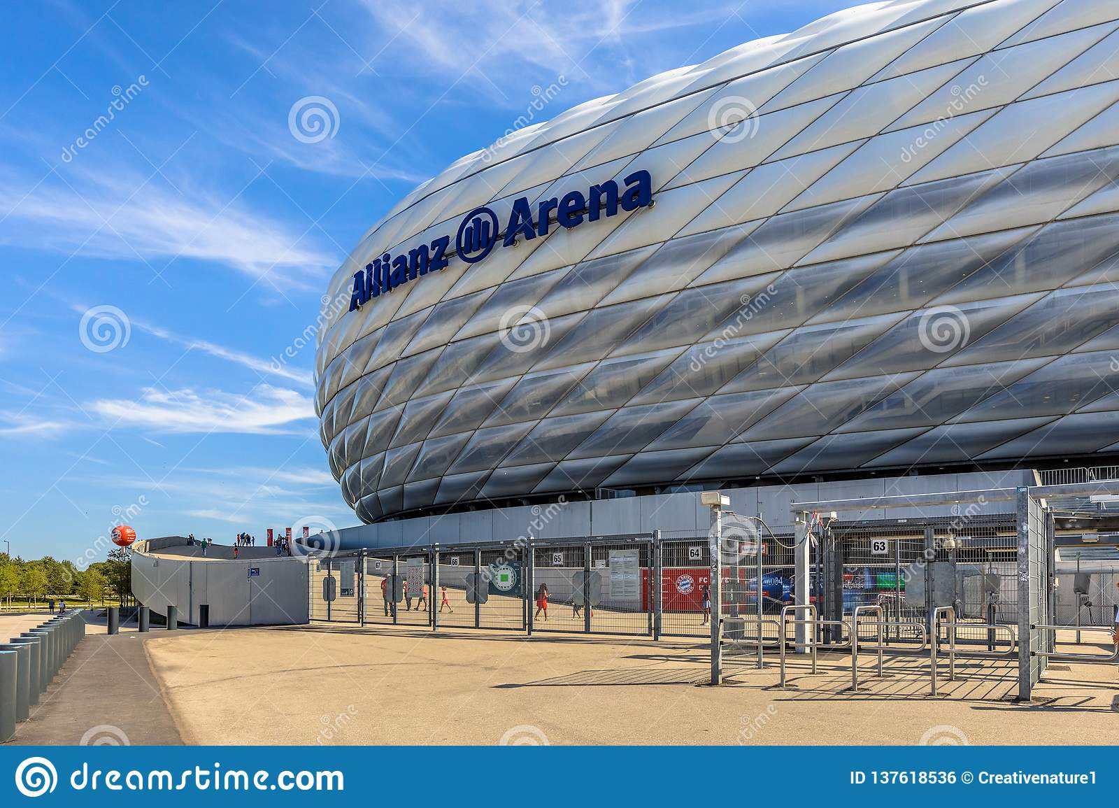 Detail Allianz Stadium Bayern Munich Nomer 47