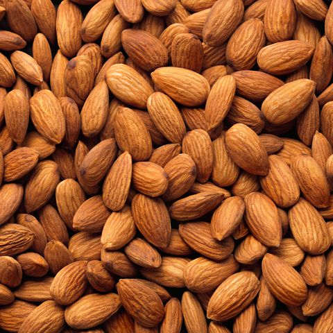 Almond Nuts Pictures - KibrisPDR