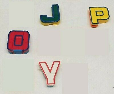 Detail Alphabet Robot Transformers Nomer 23