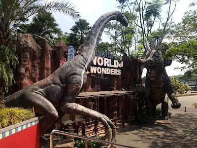 Detail Citra Raya World Of Wonders Theme Park Pintu Timur Nomer 23
