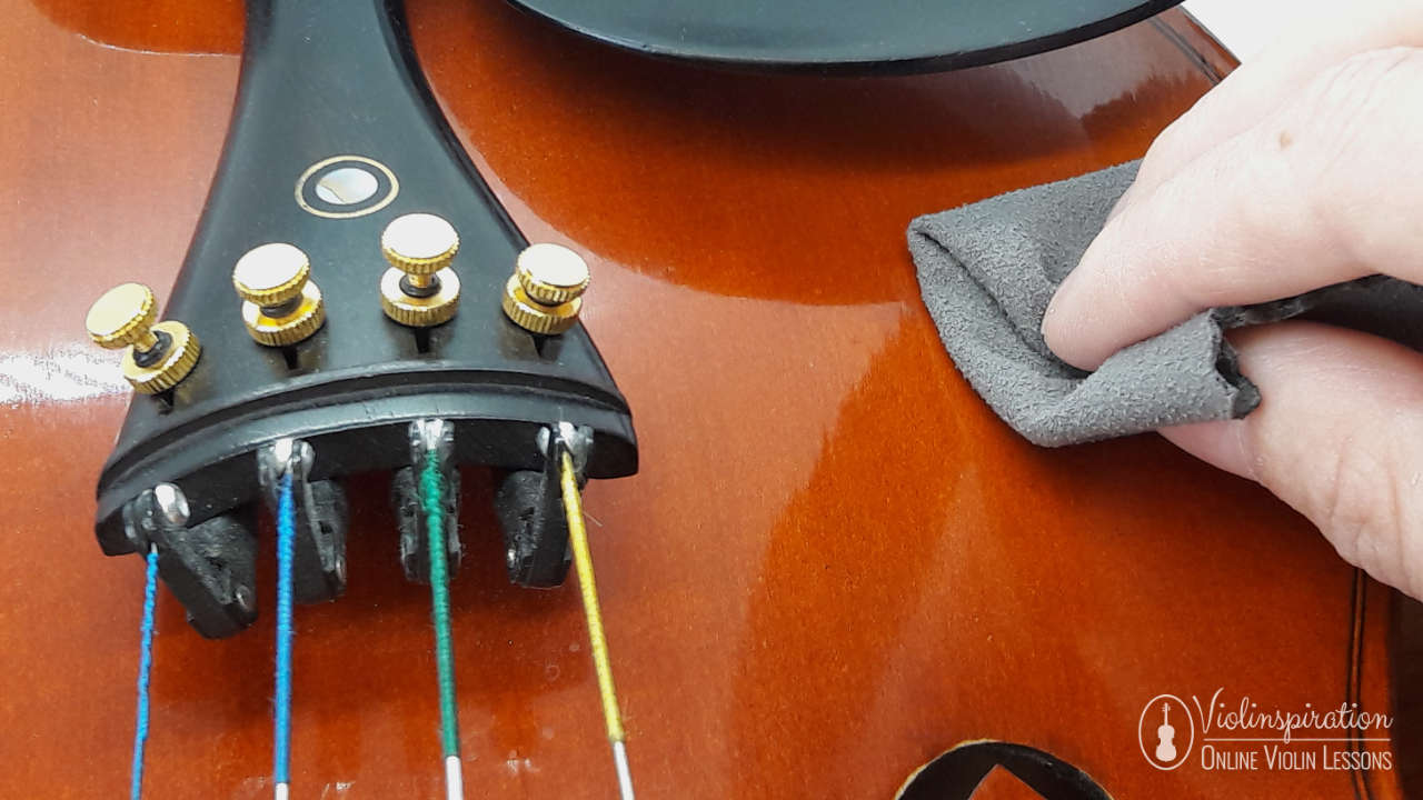 Detail Cleaning Violin With Olive Oil Nomer 6