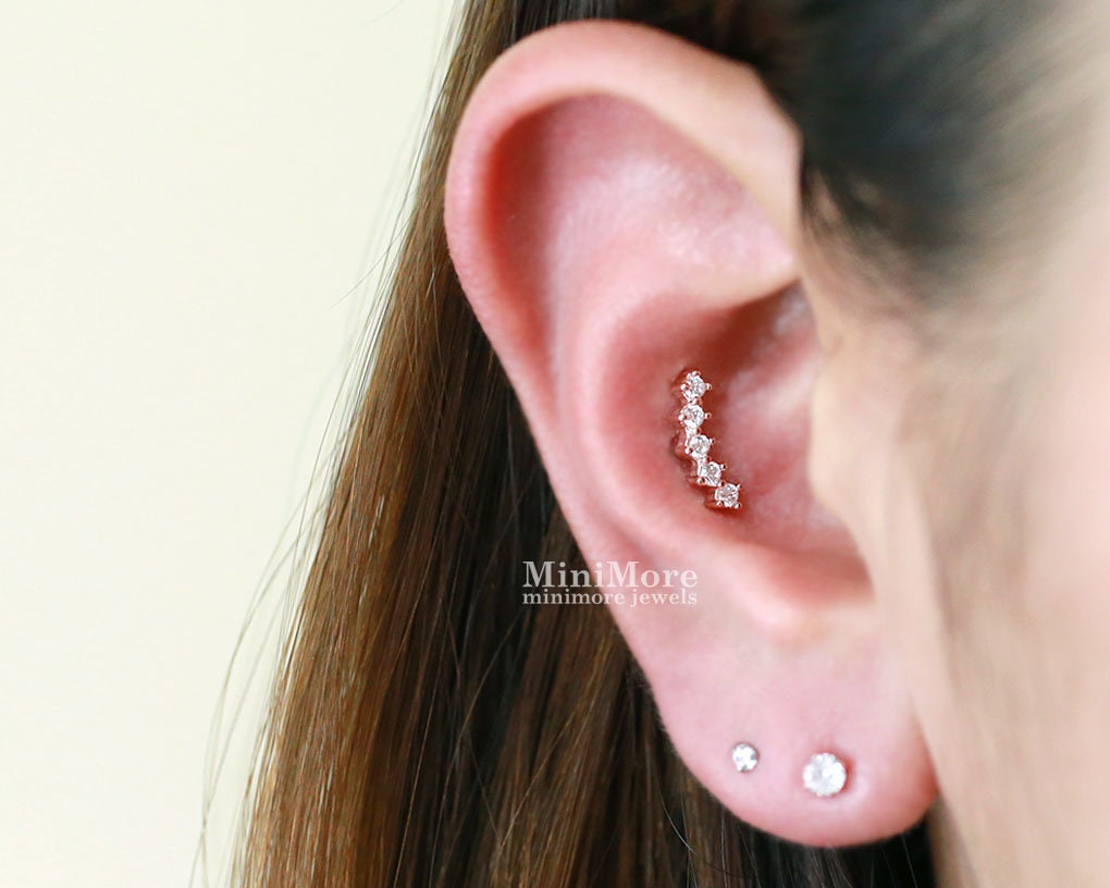 Detail Clear Conch Piercing Nomer 16