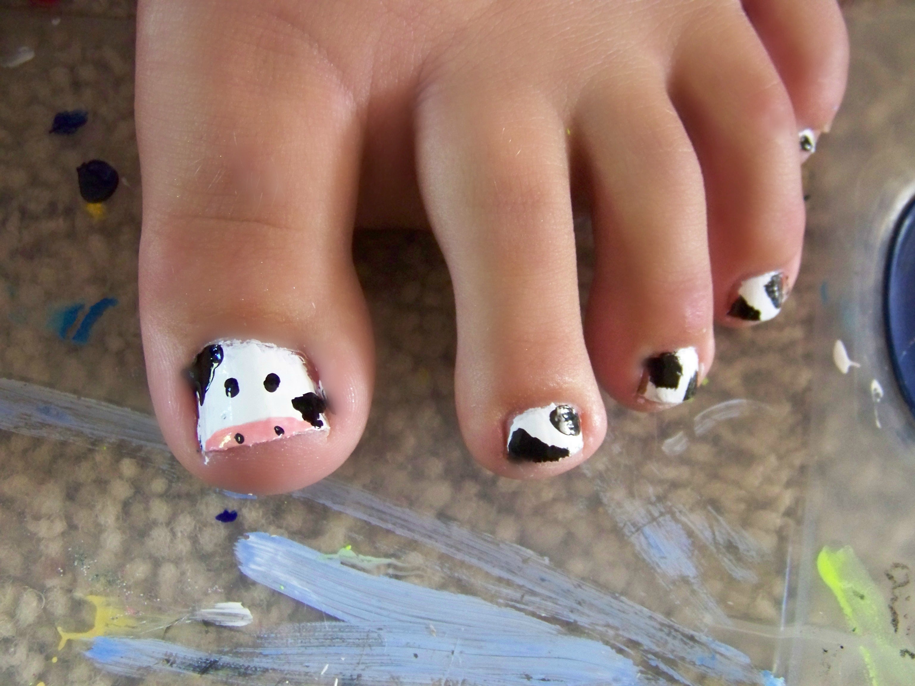 Detail Clear Cow Print Nails Nomer 29